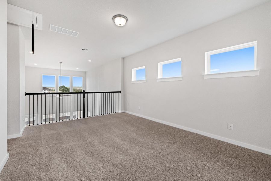Spacious, unfurnished interior of a new home in Santa Rita Ranch, Liberty Hill (Image 27). Spacious, unfurnished interior of a new home in Santa Rita Ranch, Liberty Hill (Image 27).