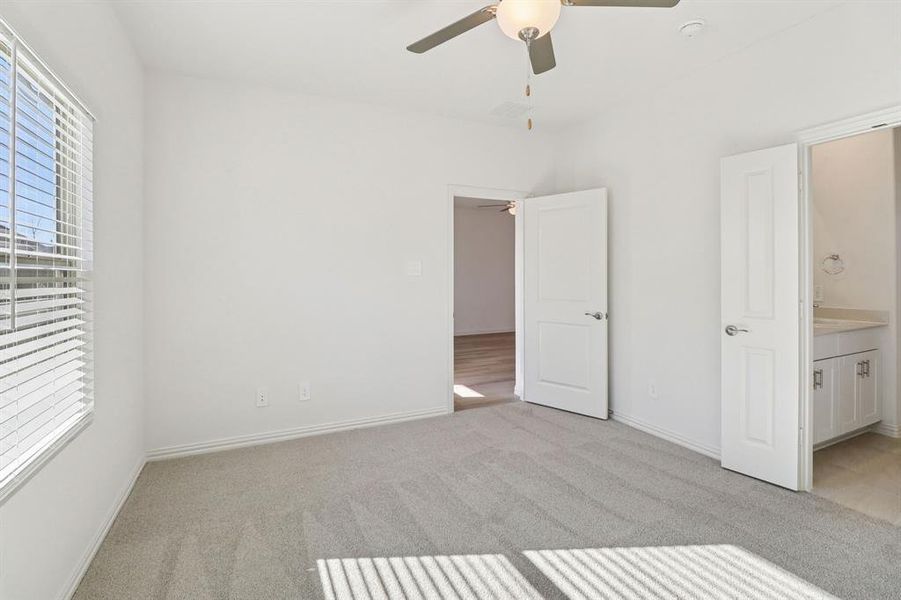 Photo is not of the actual home, but is an inspirational photo of builder’s model home and may depict options, furnishings, and/or decorator features that are not included.