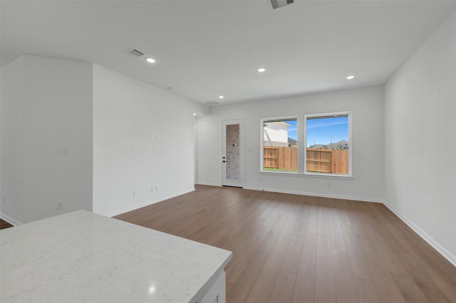 Spacious, unfurnished interior of a new home in Jubilee - Reserve Collection, Hockley (Image 18).