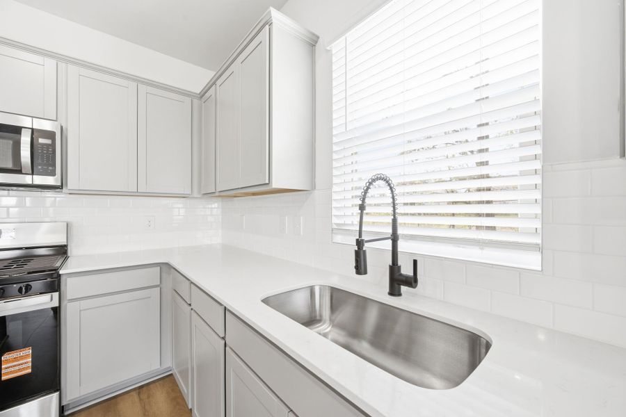 Image 35 of a home in Grand Arbor.