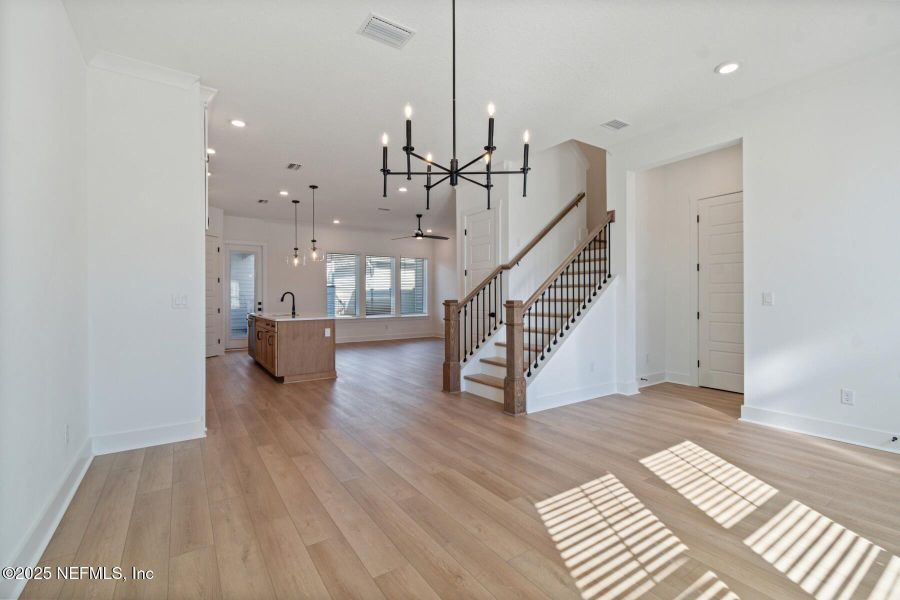 Spacious, unfurnished interior of a new home in , Jacksonville (Image 15).