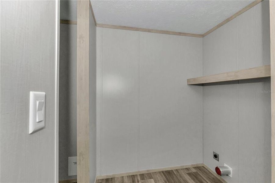 Spacious, unfurnished interior of a new home in , Williston (Image 34).