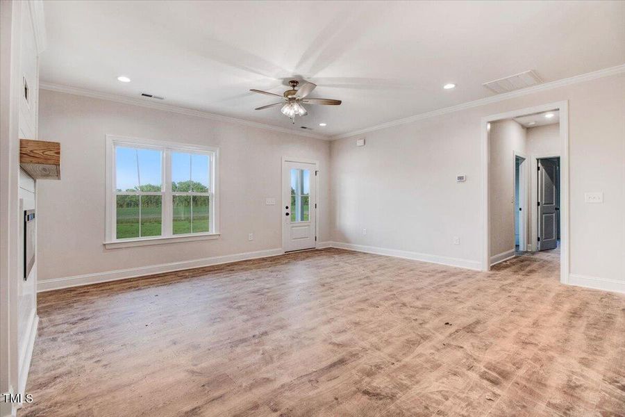 10-283 Paul Hare Rd-10