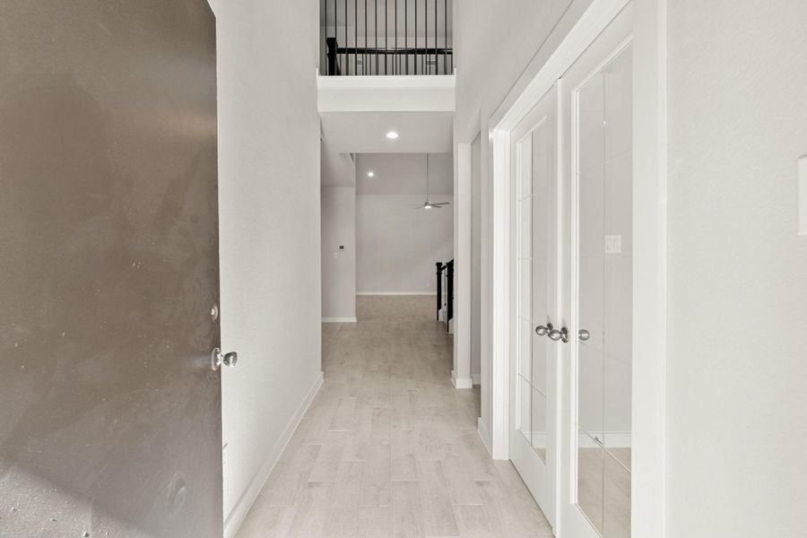 Spacious, unfurnished interior of a new home in Morton Creek Ranch, Katy (Image 24). Spacious, unfurnished interior of a new home in Morton Creek Ranch, Katy (Image 24).