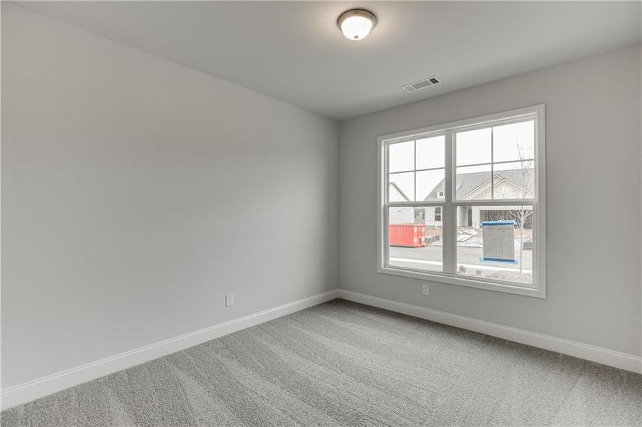 Spacious, unfurnished interior of a new home in , Jefferson (Image 45).