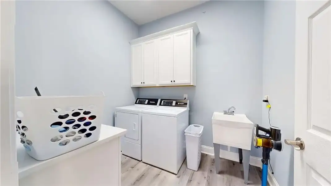 Furnished interior view inside a new home in , Rome (Image 28).