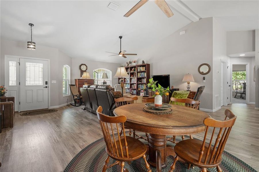 Furnished interior view inside a new home in , Dunnellon (Image 7).