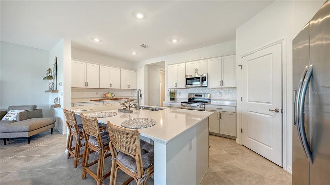 Furnished interior view inside a new home in , Venice (Image 36).