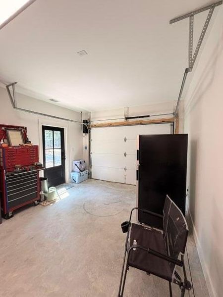 Image 100 of a home in .