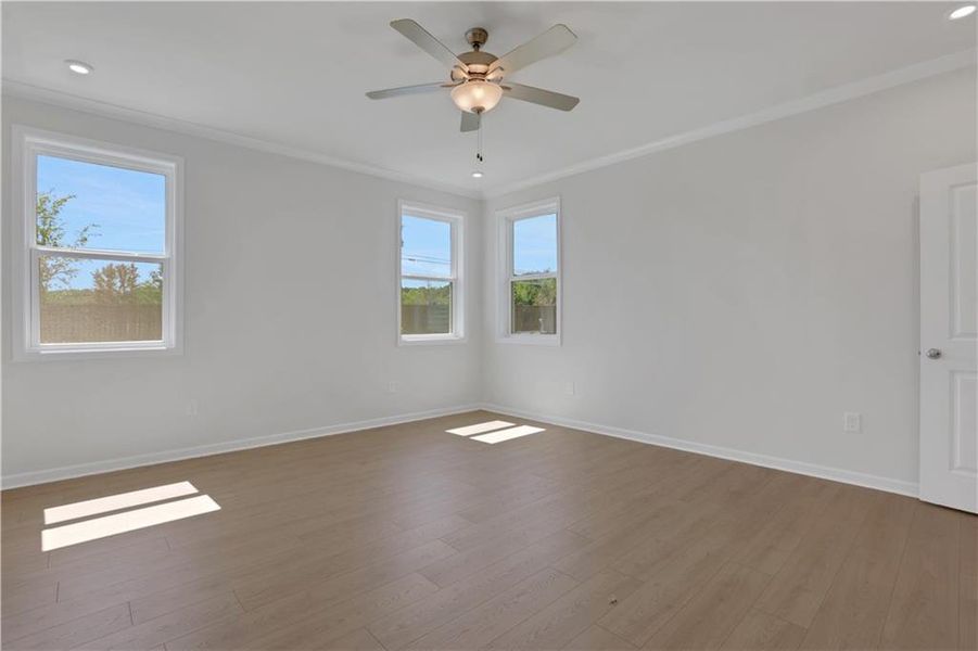 Spacious, unfurnished interior of a new home in The Paddocks at Doc Hughes, Buford (Image 20).