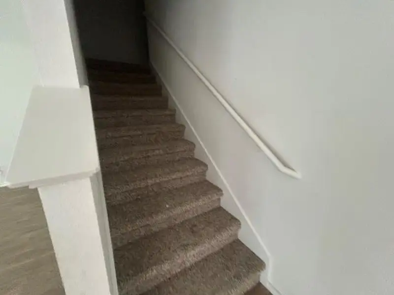 Spacious, unfurnished interior of a new home in , Buda (Image 3).