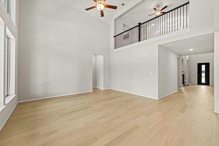 Spacious, unfurnished interior of a new home in The Highlands, Porter (Image 18).
