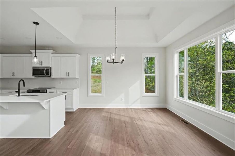 Spacious, unfurnished interior of a new home in , Cartersville (Image 18).