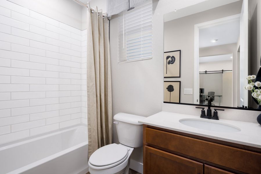 Representative furnished interior of a home built from the Fossil by Beazer Homes in Willows at Bella Vista Farms, San Tan Valley (Image 16).