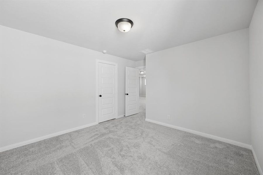 Spacious, unfurnished interior of a new home in Solterra - Garden Series, Mesquite (Image 25). Spacious, unfurnished interior of a new home in Solterra - Garden Series, Mesquite (Image 25).