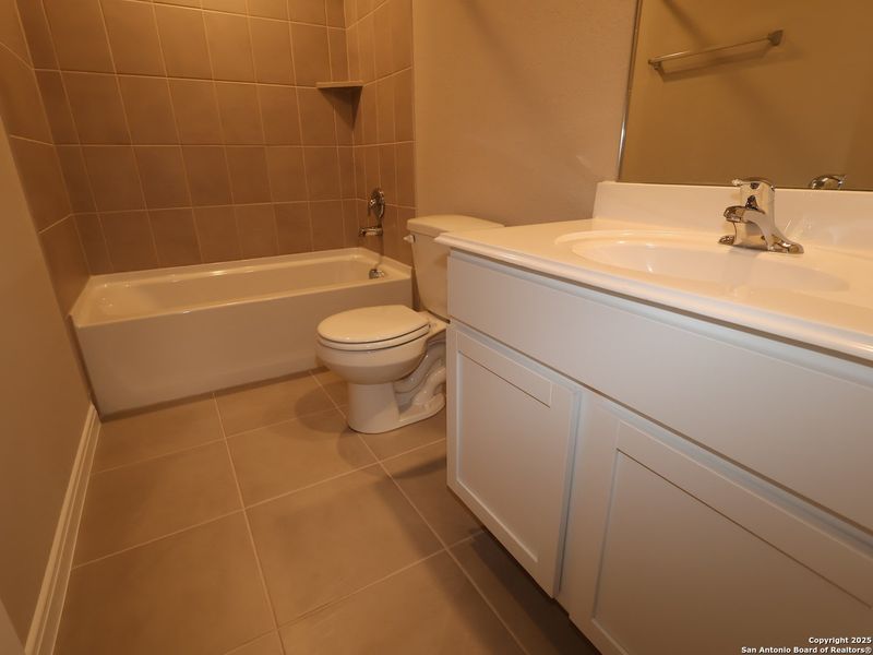 Furnished interior view inside a new home in Paloma Park, Converse (Image 9).