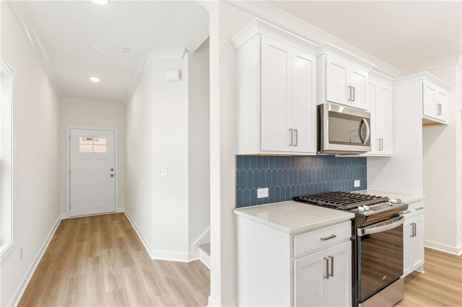 Furnished interior view inside a new home in River Walk Place, Lawrenceville (Image 11).