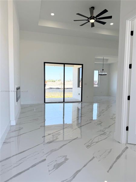 Image 33 of a home in .