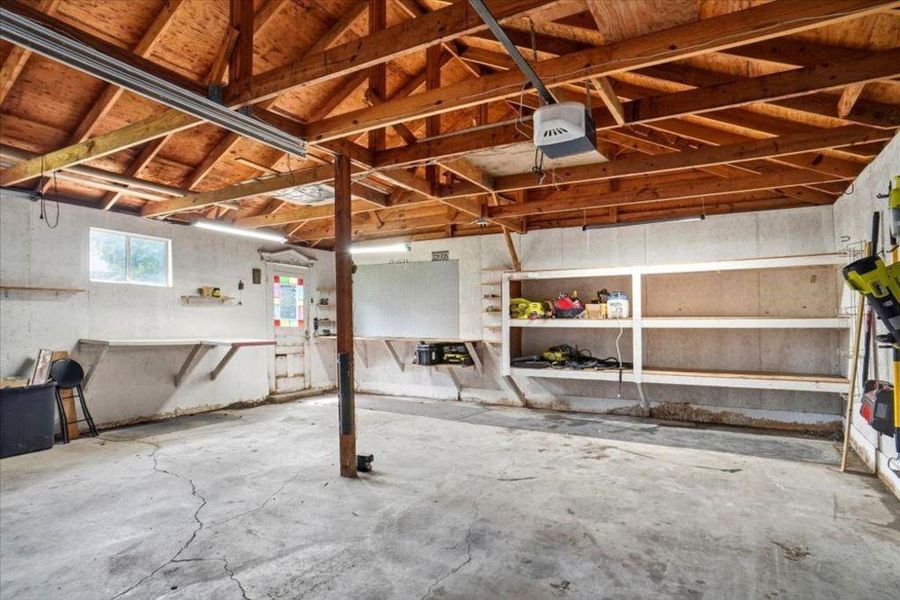 In-progress construction of a new home in , Itasca, TX (Image 36).