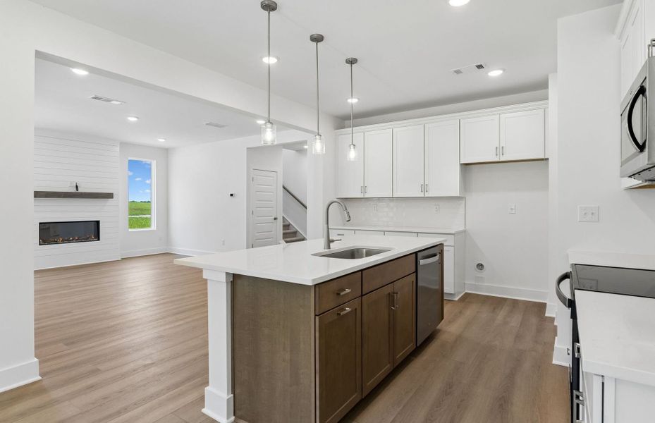 Furnished interior view inside a new home in Glenview Farms, Murfreesboro (Image 11).