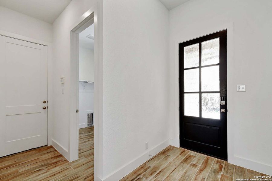 Spacious, unfurnished interior of a new home in Alsatian Oaks: 60ft. lots, Castroville (Image 21). Spacious, unfurnished interior of a new home in Alsatian Oaks: 60ft. lots, Castroville (Image 21).