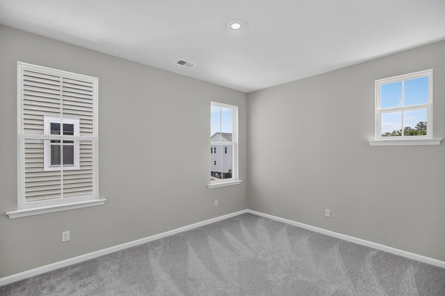 Spacious, unfurnished interior of a new home in Heron's Walk at Summers Corner, Summerville (Image 19). Spacious, unfurnished interior of a new home in Heron's Walk at Summers Corner, Summerville (Image 19).