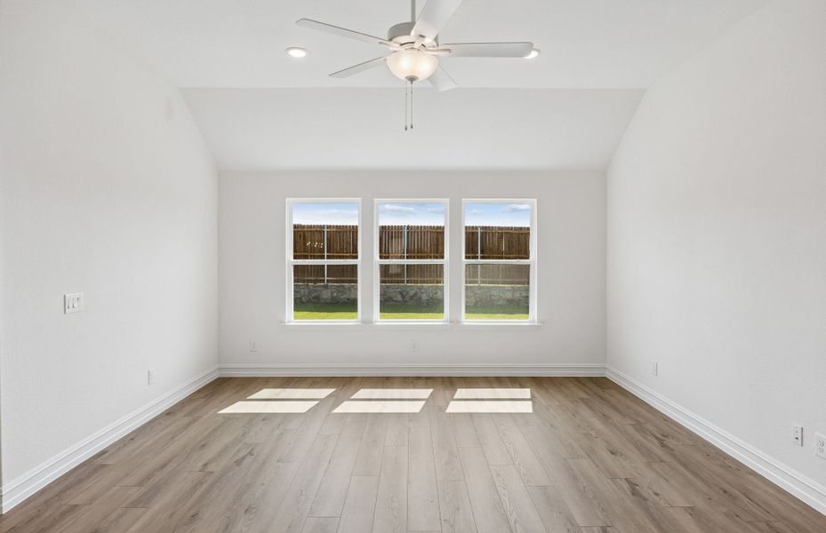 Spacious, unfurnished interior of a new home in Whitewing Trails, Princeton (Image 12). Spacious, unfurnished interior of a new home in Whitewing Trails, Princeton (Image 12).