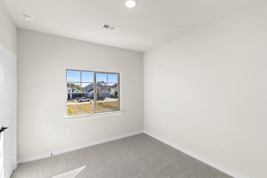 9011 Indianola_2541_Boulder_Bed 3