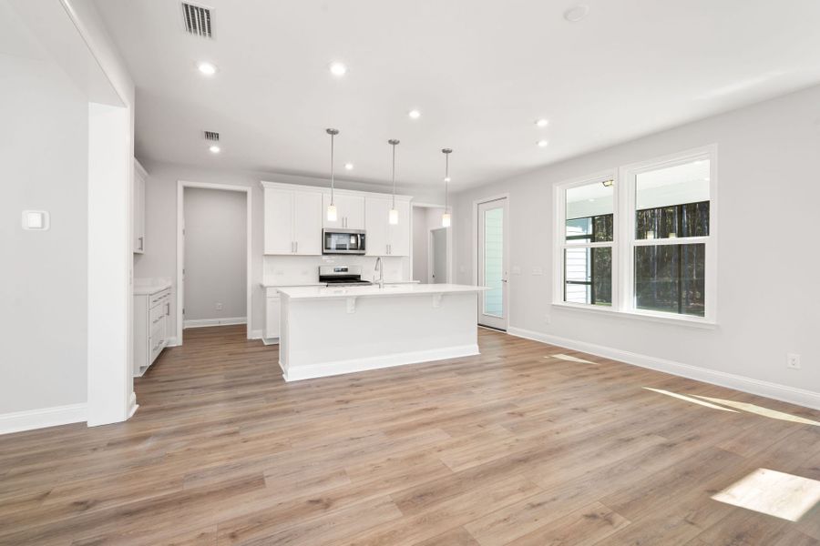 Spacious, unfurnished interior of a new home in Sun City Hilton Head, Bluffton (Image 20). Spacious, unfurnished interior of a new home in Sun City Hilton Head, Bluffton (Image 20).