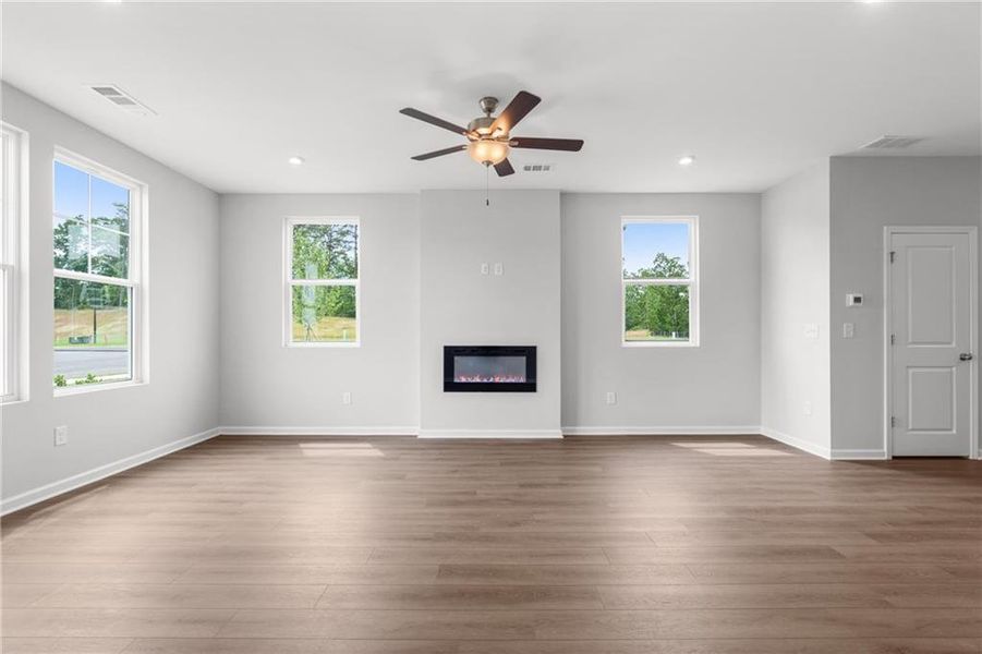 Spacious, unfurnished interior of a new home in Stegall Village, Cartersville (Image 13). Spacious, unfurnished interior of a new home in Stegall Village, Cartersville (Image 13).