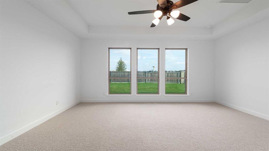 Spacious, unfurnished interior of a new home in Devonshire - Reserve 50', Forney (Image 18). Spacious, unfurnished interior of a new home in Devonshire - Reserve 50', Forney (Image 18).