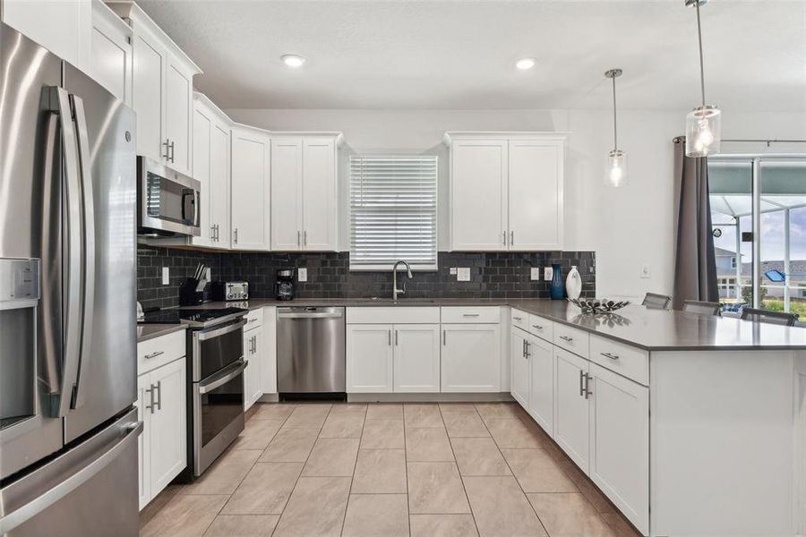 Furnished interior view inside a new home in , Davenport (Image 43).