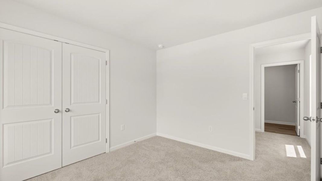 Spacious, unfurnished interior of a new home in Braselton Village, Braselton (Image 29).