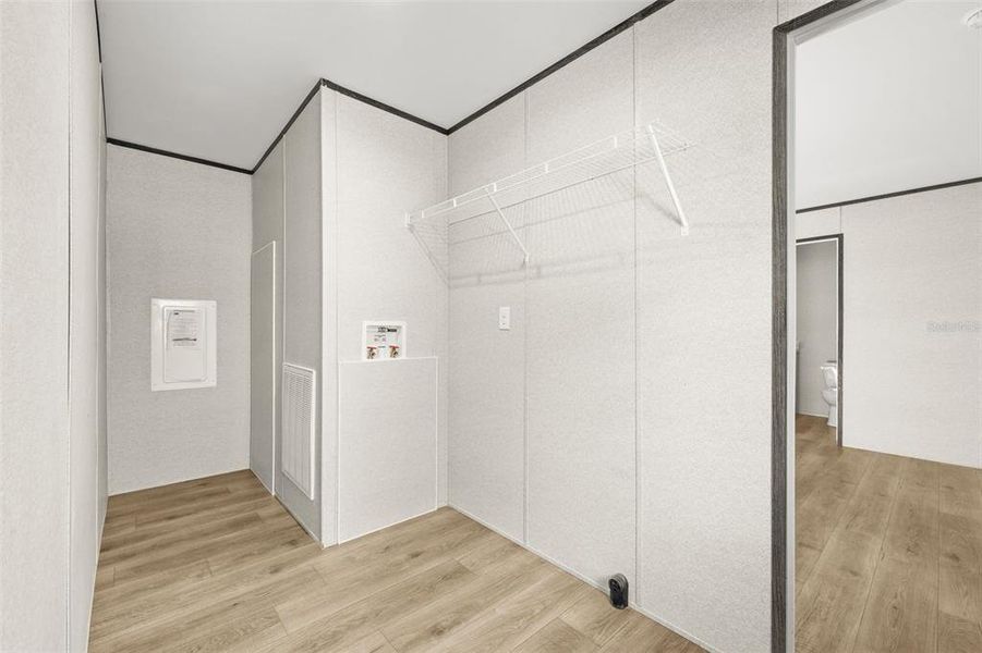 Spacious, unfurnished interior of a new home in , Bronson (Image 12).