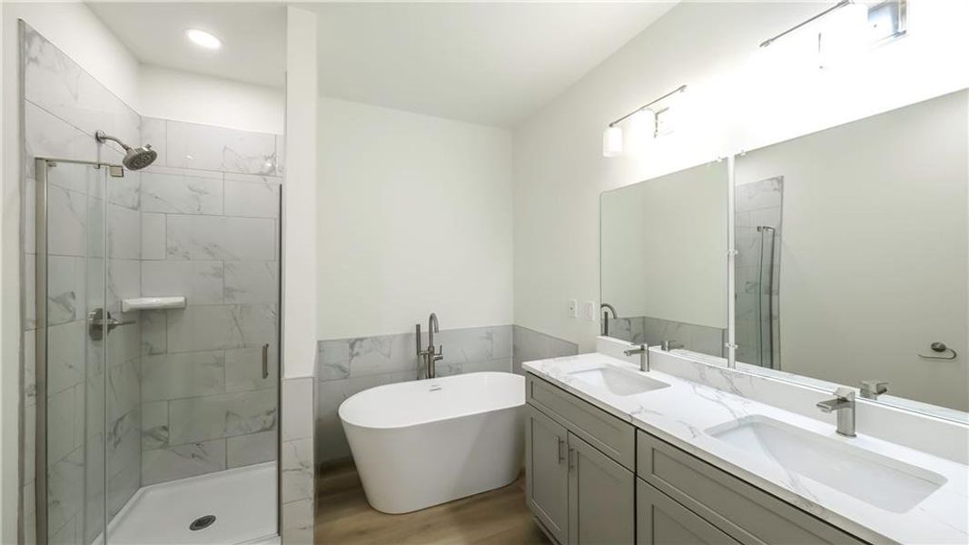 Furnished interior view inside a new home in , Carrollton (Image 14).