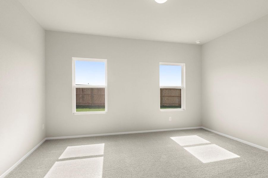 Spacious, unfurnished interior of a new home in Cloverleaf, Austin (Image 25).