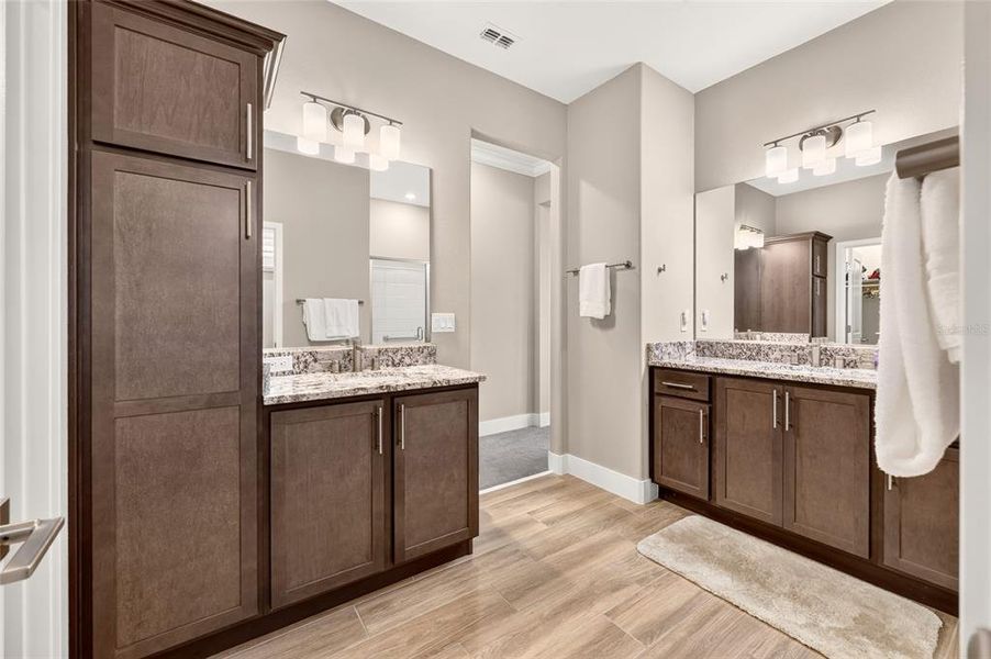 Furnished interior view inside a new home in , Ocala (Image 57).