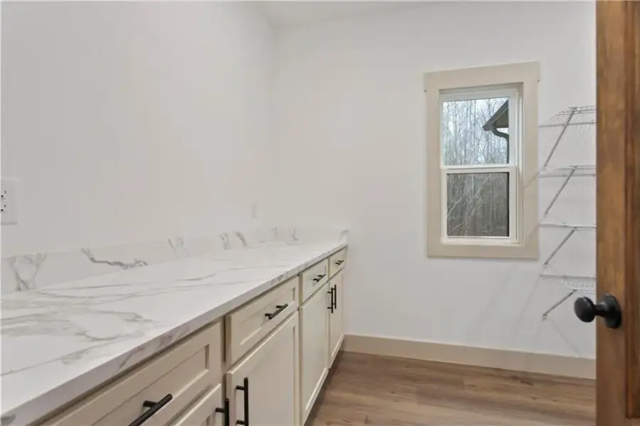 Furnished interior view inside a new home in , Carrollton (Image 7).