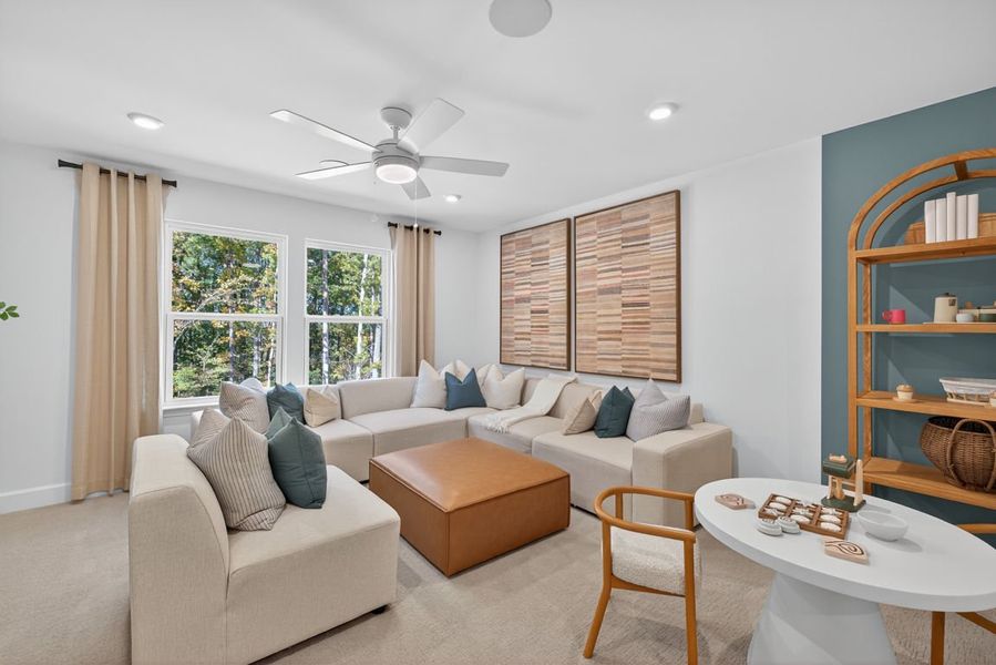 Representative furnished interior of a home built from the Hampton by Pulte Homes in Watermist at Mirror Lake, Villa Rica (Image 15).