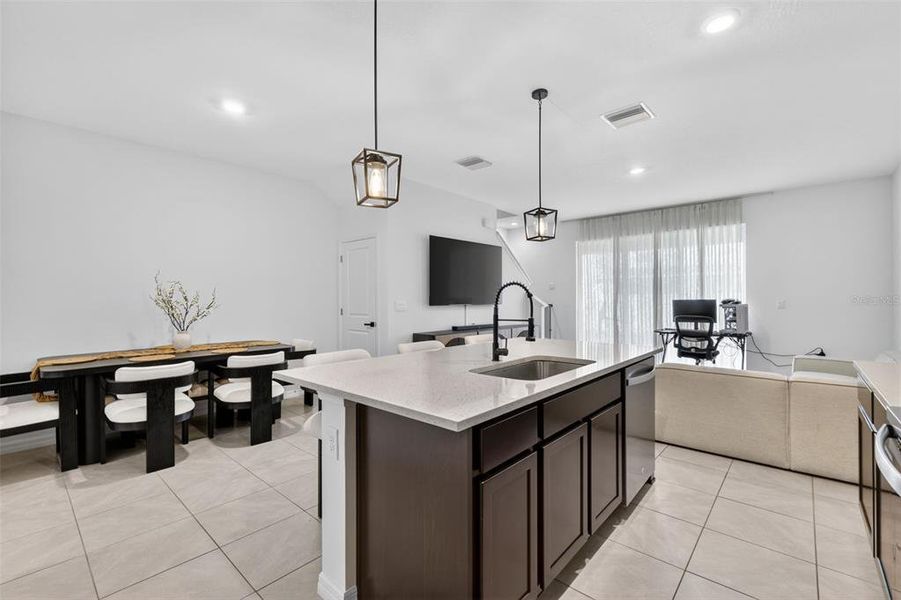 Furnished interior view inside a new home in Mangrove Point, Apollo Beach (Image 19).