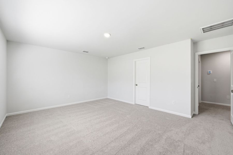 Spacious, unfurnished interior of a new home in Grand Arbor, Blythewood (Image 37). Spacious, unfurnished interior of a new home in Grand Arbor, Blythewood (Image 37).