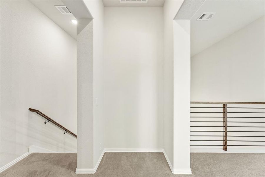 Spacious, unfurnished interior of a new home in Sutton Fields, Celina (Image 33).