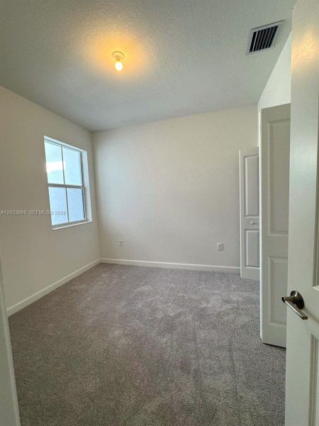 Spacious, unfurnished interior of a new home in , Homestead (Image 17).
