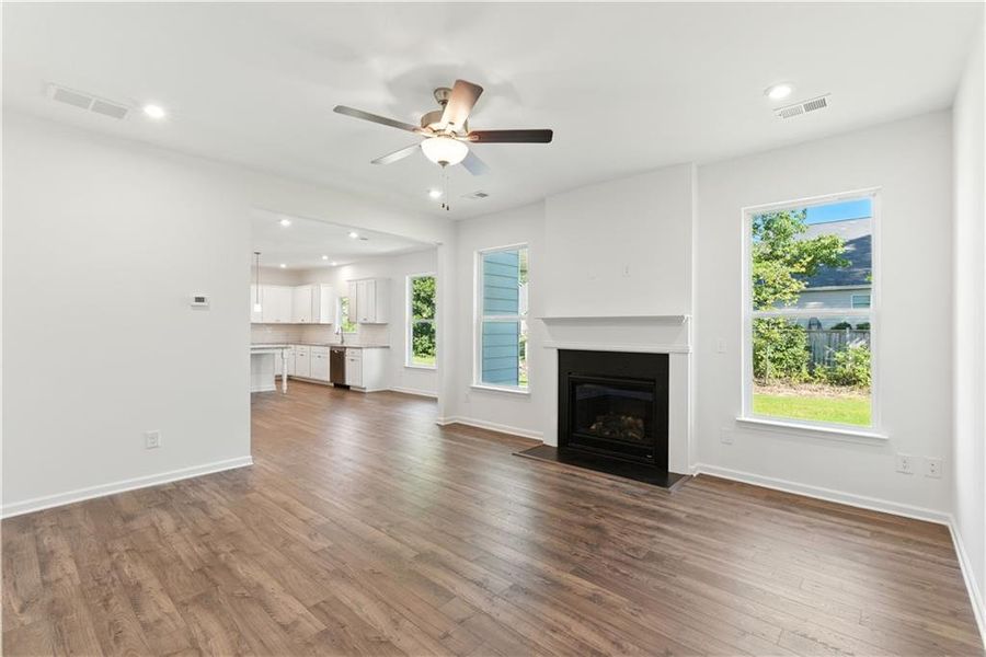 Spacious, unfurnished interior of a new home in Maple Village, Adairsville (Image 29).