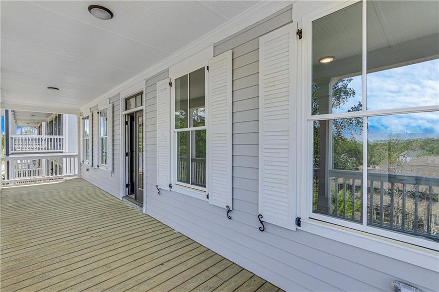 Exterior details and patio area of a home in , Dacula (Image 2).