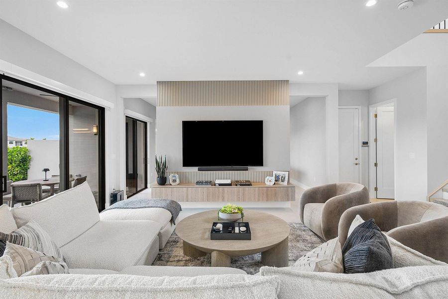 Furnished interior view inside a new home in , Boca Raton (Image 67). Furnished interior view inside a new home in , Boca Raton (Image 67).