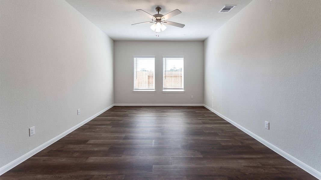 Spacious, unfurnished interior of a new home in The Canopies, Splendora (Image 17).