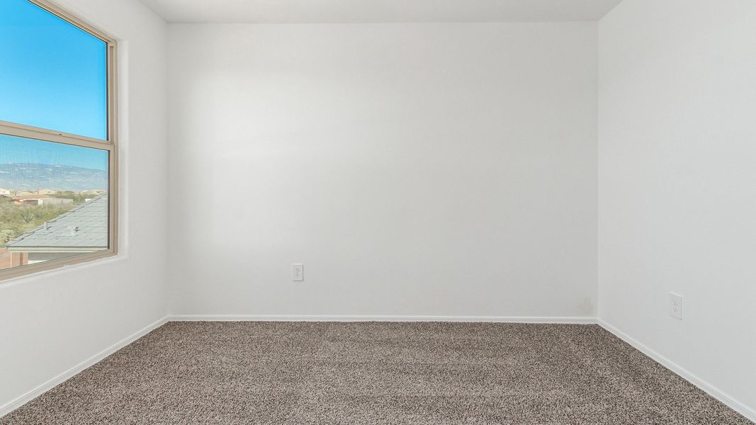Spacious, unfurnished interior of a new home in Blackhawk, Tucson (Image 17).