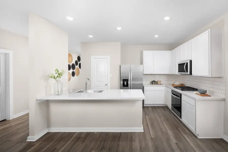 2,521sf New Home in Elgin, TX.  - Slide 9