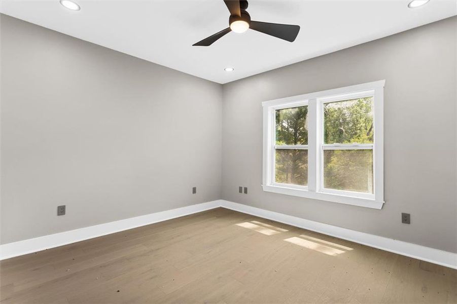 Spacious, unfurnished interior of a new home in , Atlanta (Image 32).